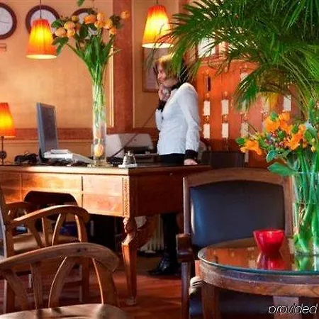 Hotel Eiffel Garibaldi Paris