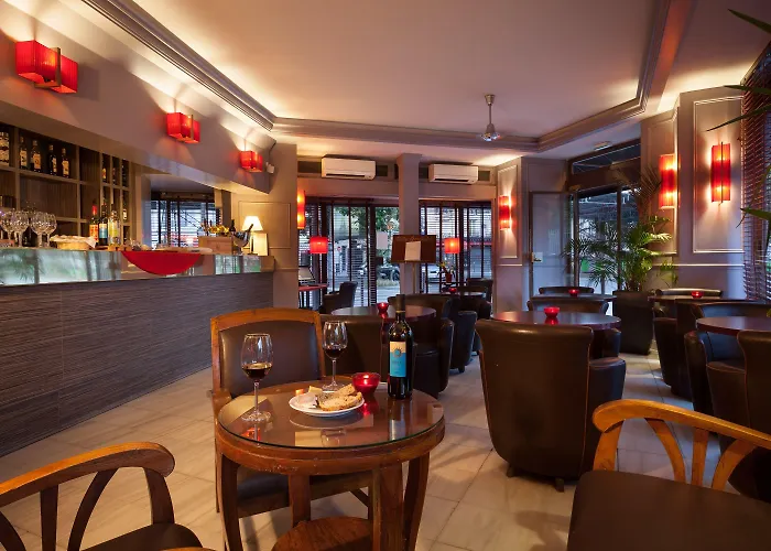 Eiffel Garibaldi 3* Paris