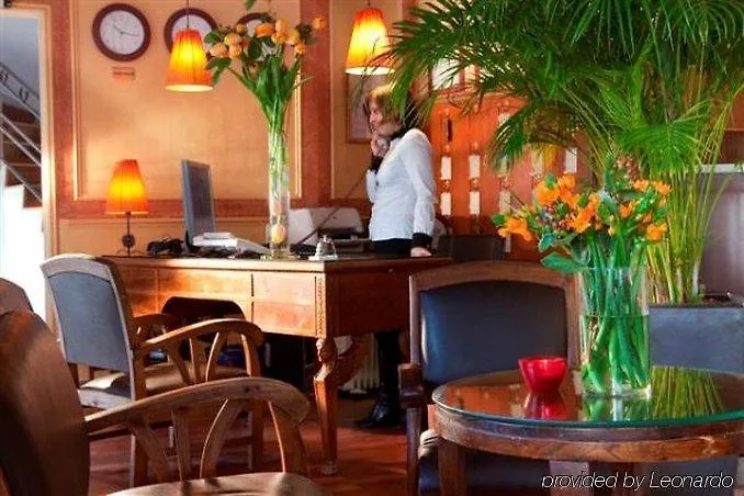 Hotel Eiffel Garibaldi Paris