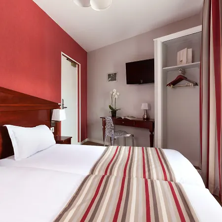 Eiffel Garibaldi Otel Paris