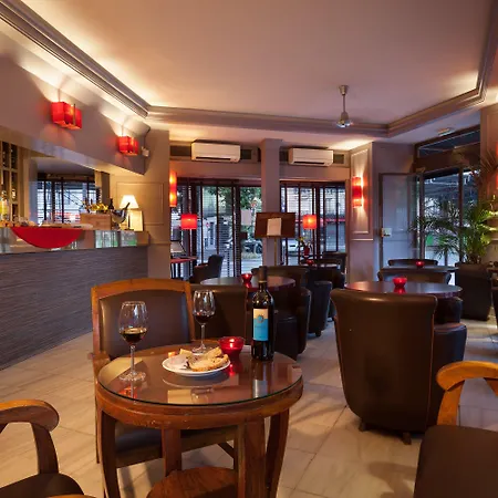 Eiffel Garibaldi 3* Paris