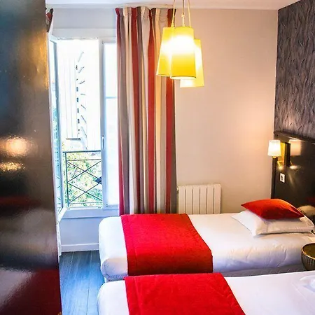 Eiffel Garibaldi Париж