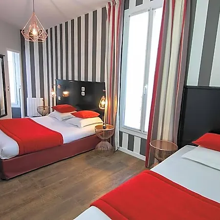 Hotel Eiffel Garibaldi 3*