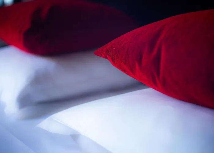 Eiffel Garibaldi Hotel