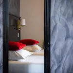 Hotel Eiffel Garibaldi