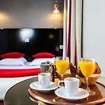 Eiffel Garibaldi Hotel