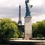 Hotel Eiffel Garibaldi