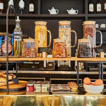 Eiffel Garibaldi Hotel