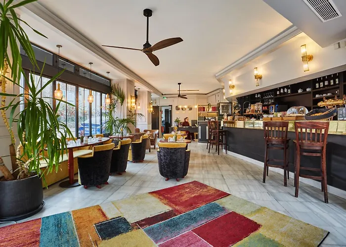 Eiffel Garibaldi Hotel Parigi